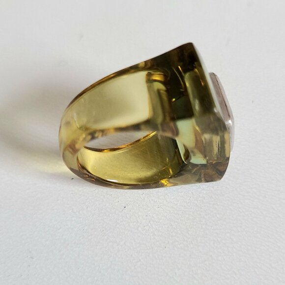 Lucite Acrylic ring with clear square rhinestone. - Picture 8 of 10